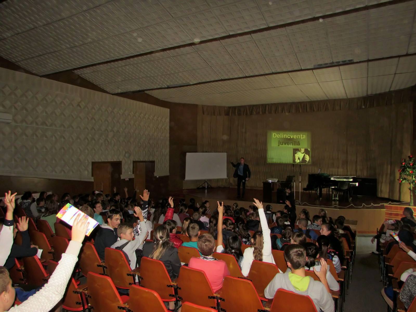 Neglijența_naște_Delicvența